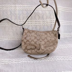 Coach crossbody -small size